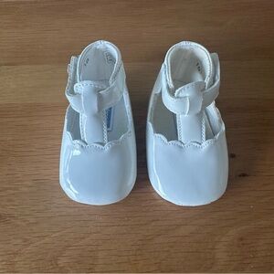 Jacadi Glossy White Kids Dress Shoes